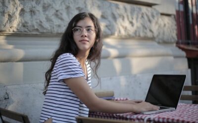 Summer Internships: Guiding Your Teen to a Productive Summer